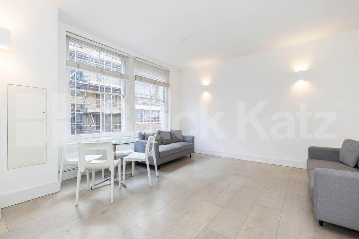 Stunning and spacious 3 bed warehouse conversion in the popular Clerkenwell area Great Sutton Street , Clerkenwell / Farringdon